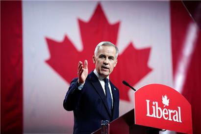 Der Parteivorsitzende der Liberalen, Mark Carney, hält seine Siegesrede während der Bekanntgabe der Parteiführung der Liberalen in Ottawa

