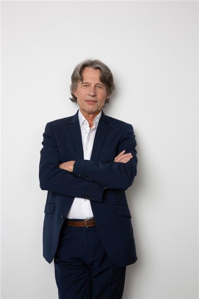 Der Philosoph Albert Kitzler sagt: Die Weisheiten und die Beschäftigung mit den Denkern der Antike helfen beim Altern und im Alter
