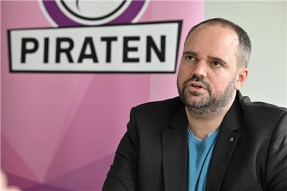 Der Piraten-Abgeordnete Marc Goergen hat sich am Freitag gegenüber RTL zur aktuellen Lage geäußert
