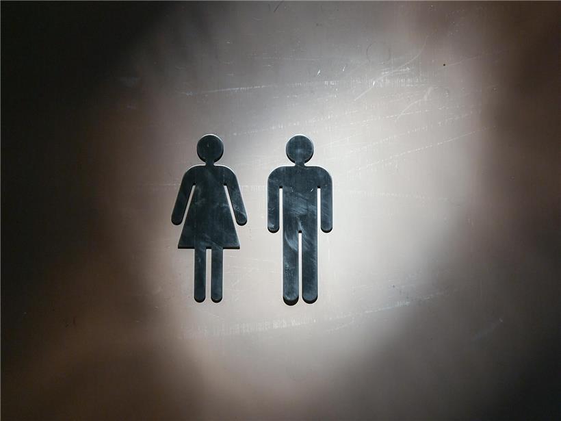 DP-Minister Claude Meisch und Yuriko Backes diskutieren umstrittenen Plan vor Publikum mit viel Gegenwind