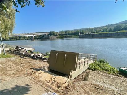 Der Ponton ist weg, bald entsteht hier die Anlegestelle für das historische Passagierschiff „Marie-Astrid“
