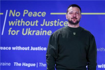 Der Präsident der Ukraine Wolodymyr Selenskyj bei einem Besuch in Den Haag
