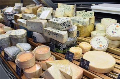 Der „Reblochon de Savoie AOP Masson“ ist ein Rohmilchkäse mit geschützter Ursprungsbezeichnung
