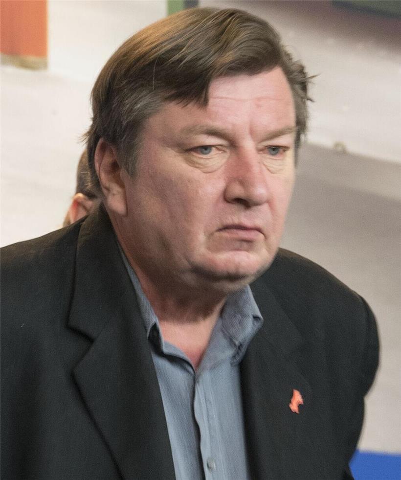 Porträt des finnischen Regisseurs Aki Kaurismäki bei einem Filmfestival