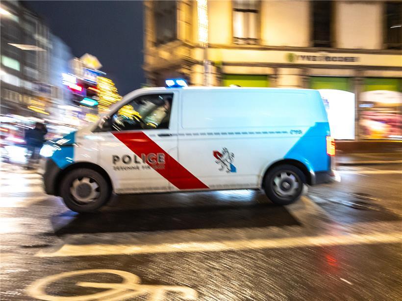 Richter zweifelt an Aussage von Polizisten im Gerichtssaal während Verhandlung