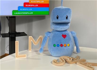 Der Roboter Sila soll Kindern  beim Lernen helfen
