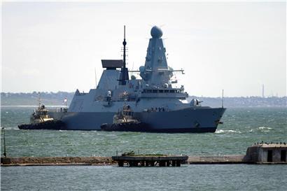 Der Royal-Navy-Zerstörer „HMS Defender“ trifft im Hafen von Odessa ein
