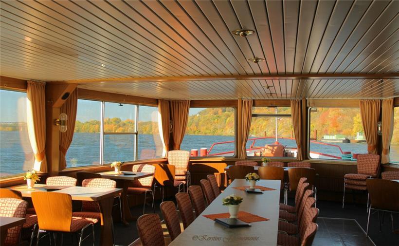 Der Saal, in dem die Schengener Abkommen auf der Marie-Astrid II unterschrieben ...