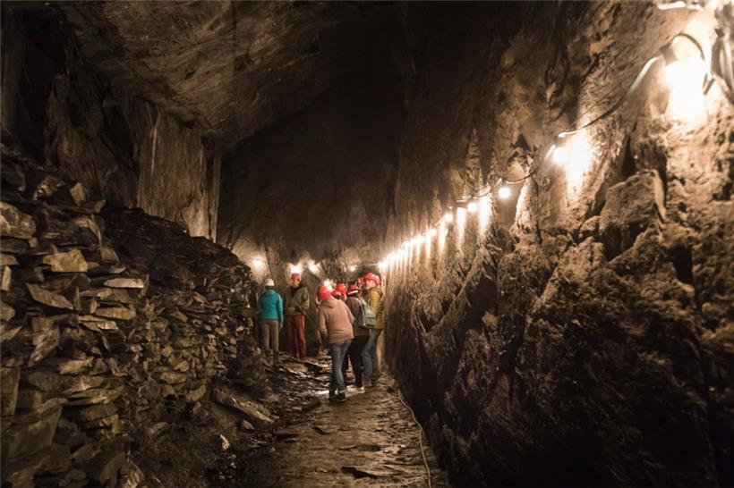 Der Schiefer aus Asselborn war von besonders hoher Qualität und wurde auf der Weltausstellung 1889 in Paris ausgezeichnet
