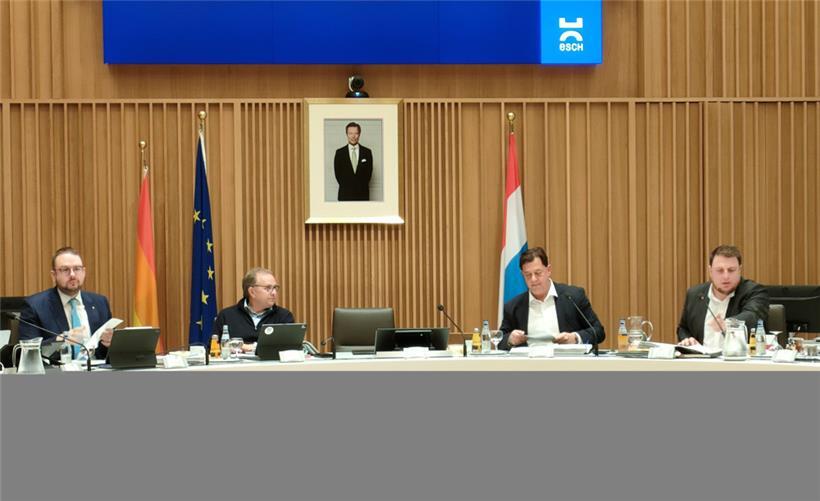 Der Schöffenrat ohne Bürgermeister (v.l.n.r.): Christian Weis, André Zwally, Pim Knaff, Meris Sehovic
