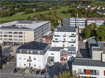 Lëtzebuerger Blannevereenegung Gebäude in Mersch, barrierefreier Sitz der Blindenvereinigung in Luxemburg