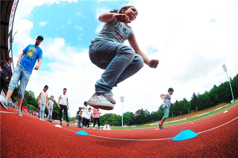 Der Sportunterricht hätte zum Beispiel draußen stattfinden können
