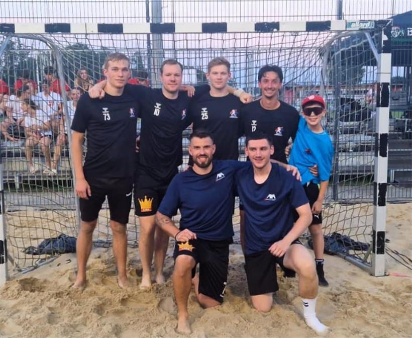 Titel im Sand vergeben: Red-Boys-Damen und Standard-Herren sind Meister