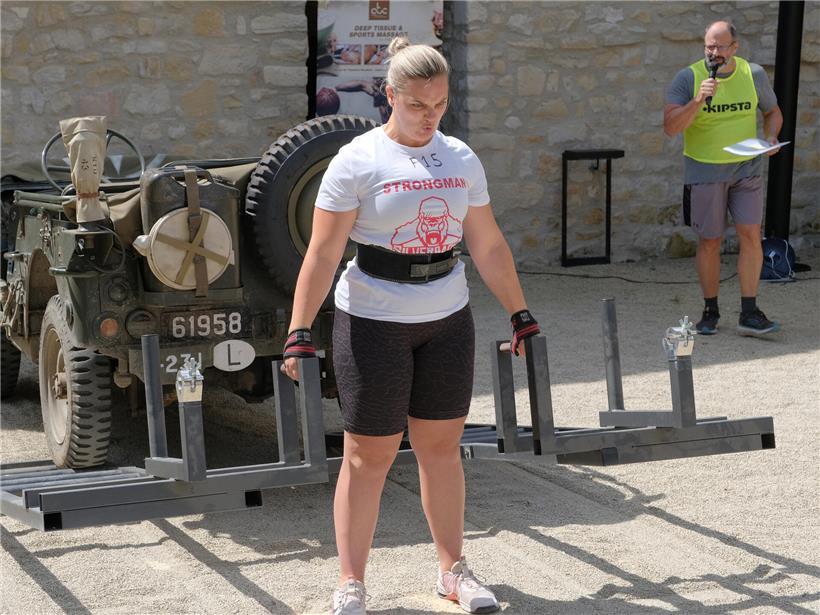 Strongman-Wettkampf 2022 in Koerich mit Athleten bei beeindruckenden Kraft- und Ausdauer-Disziplinen