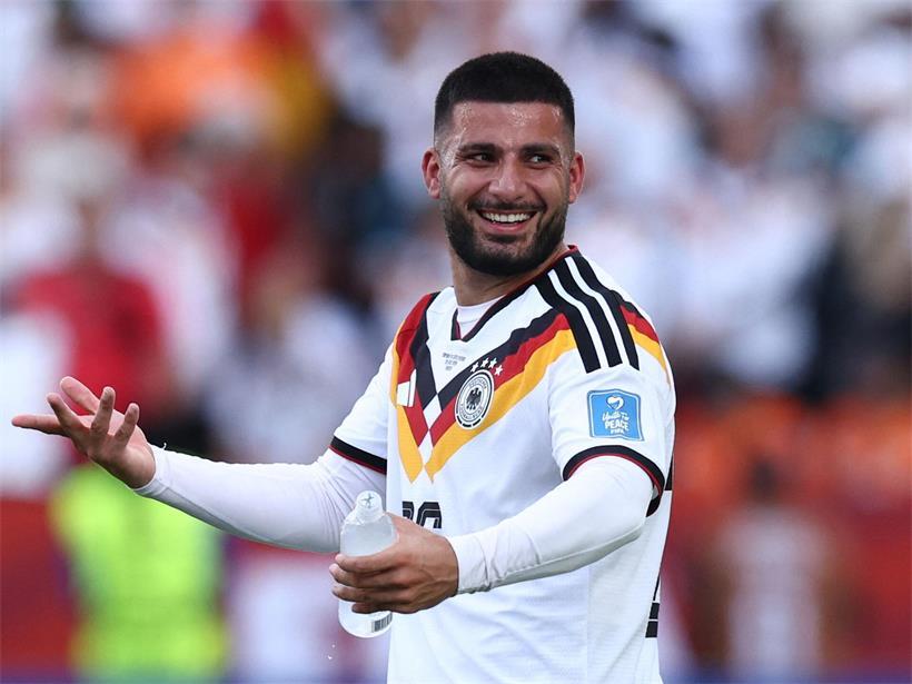 Porträt von Deniz Undav, dem herausragenden Superjoker der Fußball-WM 2024, in Aktion auf dem Spielfeld