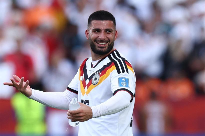 Porträt von Deniz Undav, dem herausragenden Superjoker der Fußball-WM 2024, in Aktion auf dem Spielfeld