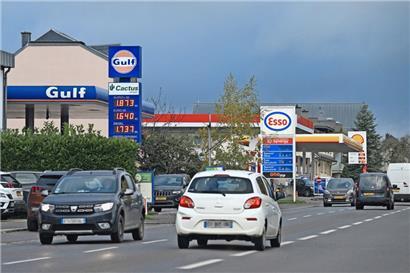 Der Tanktourismus – auch hier in Frisingen – spielt eine wichtige Rolle bei der Berechnung des Luxemburger „Overshoot Day“
