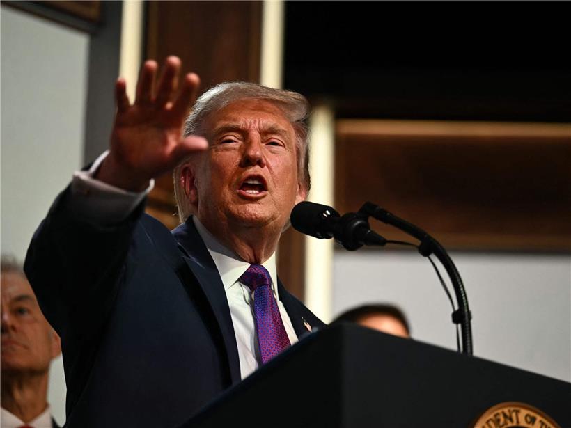 US-Präsident pausiert geplanten Militärangriff auf Iran, politische Entscheidung und internationale Sicherheit im Fokus