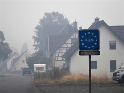 Der Umgang Luxemburgs mit der ungewohnt hohen Rauchbelastung aus Belgien wirft Fragen auf