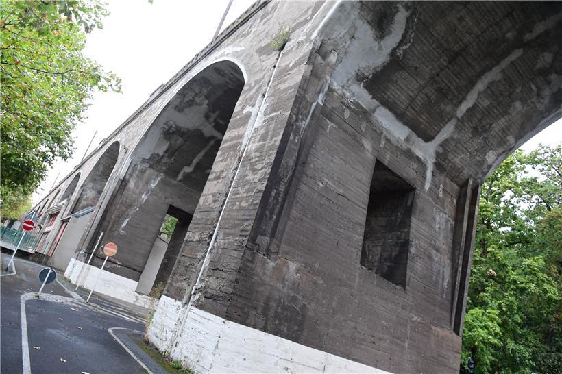 Der Viadukt ist das Wahrzeichen des Escher Viertels
