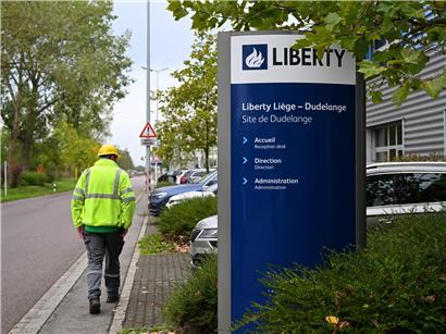 Liberty-Mitarbeiter vor ruhestandsbedingter Unsicherheit nach Einstellung der Aktivitäten, Vorruhestand rechtlich ausgeschlossen