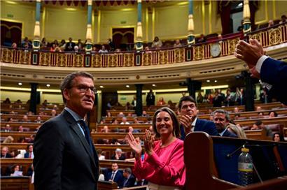 Der Vorsitzende der konservativen Partido Popular – PP, Alberto Núñez Feijóo, scheiterte gestern damit, eine Mehrheit für seine Koalition im spanischen Parlament zu bekommen
