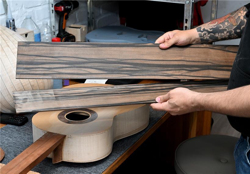 Der Wahl des Holzes wirkt sich auf den Preis und den Ton aus
