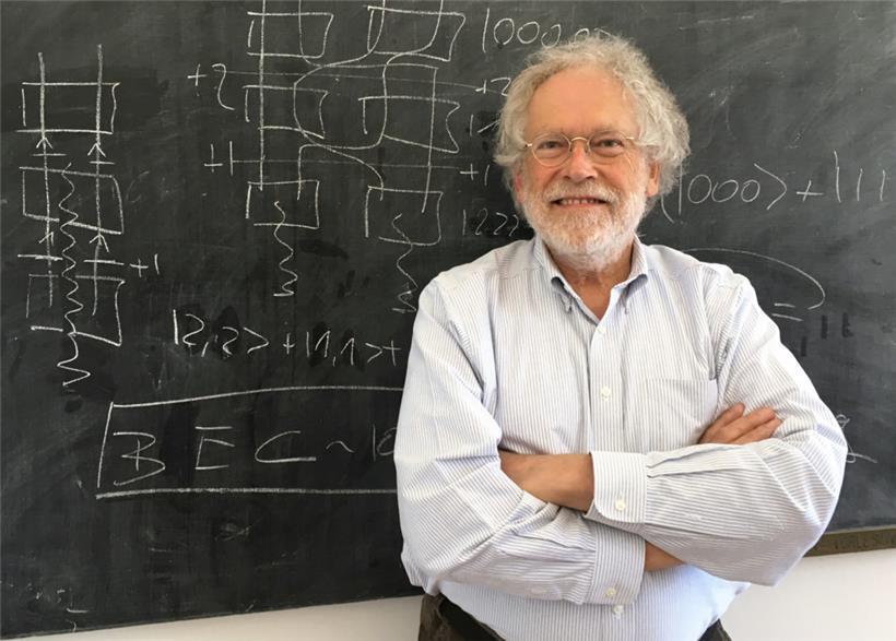 Der Wissenschaftler Anton Zeilinger wurde zusammen mit zwei weiteren Forschern mit dem Nobelpreis für Physik ausgezeichnet
