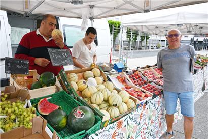 Der Wochenmarkt in Mondorf findet immer sonntags von 9.00 bis 15.00 Uhr statt
