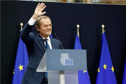 Der angehende polnische Regierungschef Donald Tusk – hier bei seinem Abschied als EU-Ratspräsident am 29. November 2019 in Brüssel – will sein Land wieder zurück in den Kern der EU bringen
