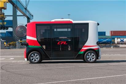 Der autonome Shuttlebus soll in den nächsten Wochen mit Passagieren durch Belval rollen
