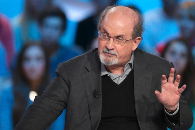 Der britische Autor Salman Rushdie bei einem seiner TV-Auftritte
