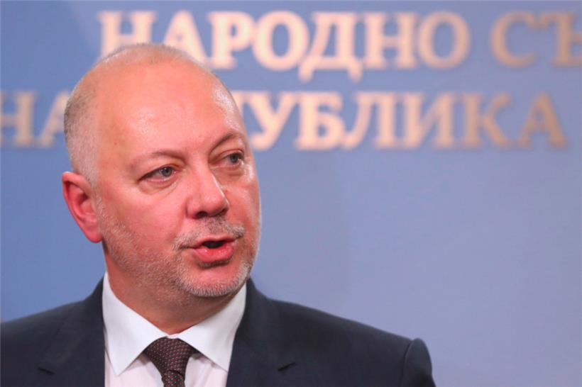 Der bulgarische Regierungschef Rossen Scheljaskow ist einem Misstrauensvotum zuvorgekommen und reichte den Rücktritt seiner Regierung ein
