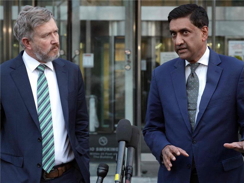 US-Abgeordnete Ro Khanna und Thomas Massie diskutieren geschwärzte Namen in den Epstein-Akten vor Kongressausschuss