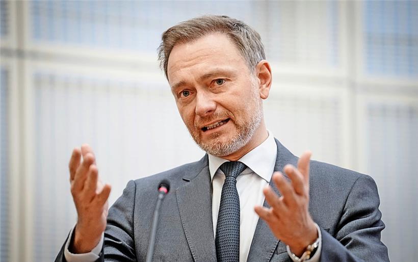 Der deutsche Finanzminister Christian Lindner hat bereits seine Unzufriedenheit mit dem Vorschlag der Kommission zu neuen Stabilitätsregeln geäußert
