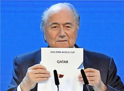Der ehemalige FIFA-Präsident Joseph Blatter bei der Vergabe der Fußball-WM 2022 an Katar
