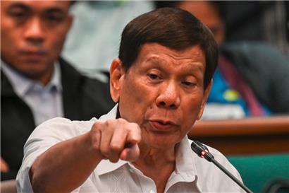 Der ehemalige philippinische Präsident Rodrigo Duterte ließ während seiner Regierungszeit unter dem Vorsatz, die Drogenkriminalität zu bekämpfen, wahllos Menschen umbringen
