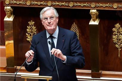 Der französische Premierminister Michel Barnier hält eine Rede anlässlich der Abstimmung über den Gesetzentwurf zur sozialen Sicherheit 2025 in der Nationalversammlung
