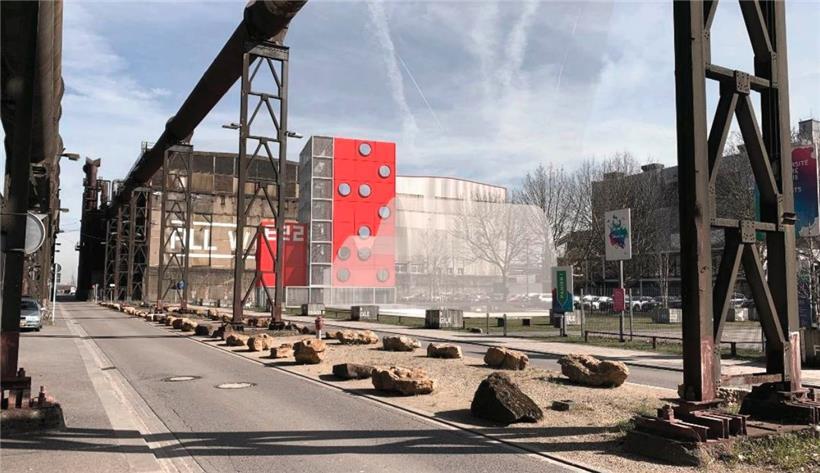Der gesamte Skip-Pavillon – hier im Umriss eingezeichnet – soll für Esch 2022 nach Esch-Belval transportiert werden. 
