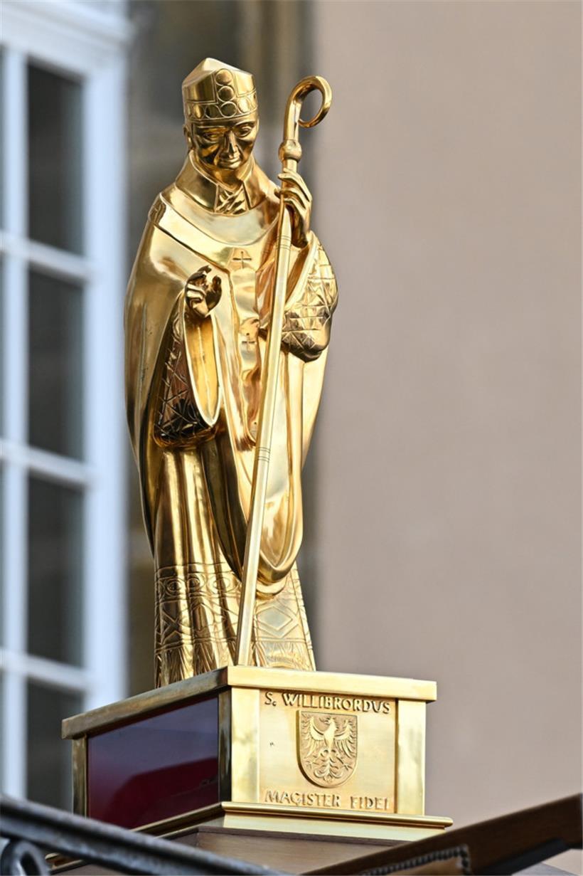 Der heilige Willibrord hat immer noch einen Einfluss auf die Abteistadt und die ...