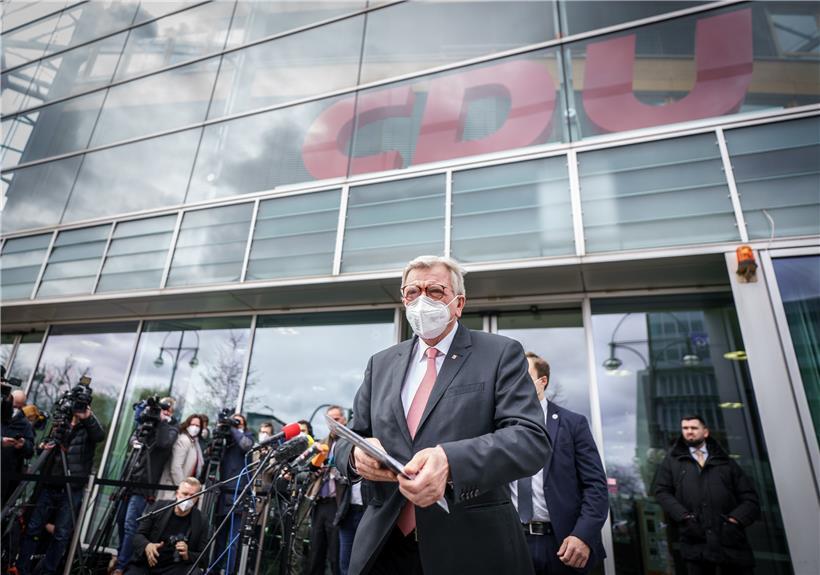 Der hessische Ministerpräsident Volker Bouffier gilt als eine der Schlüsselfiguren, die den Konflikt um die Kandidaten lösen können
