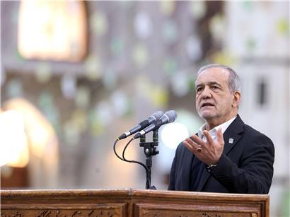 Iranischer Präsident Massud Peseschkian vermeidet Eskalation im Konflikt mit Washington, Diplomatie und Deeskalation im Fokus