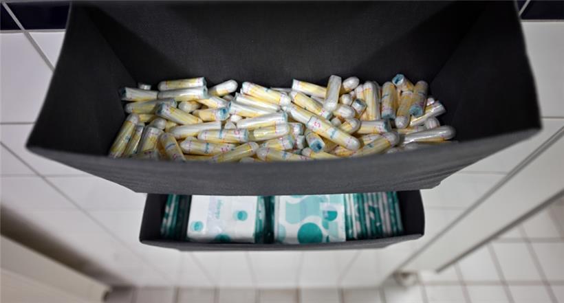 Der kostenlose Zugang zu Tampons und Binden ist in Schottland ab sofort gesetzlich geregelt
