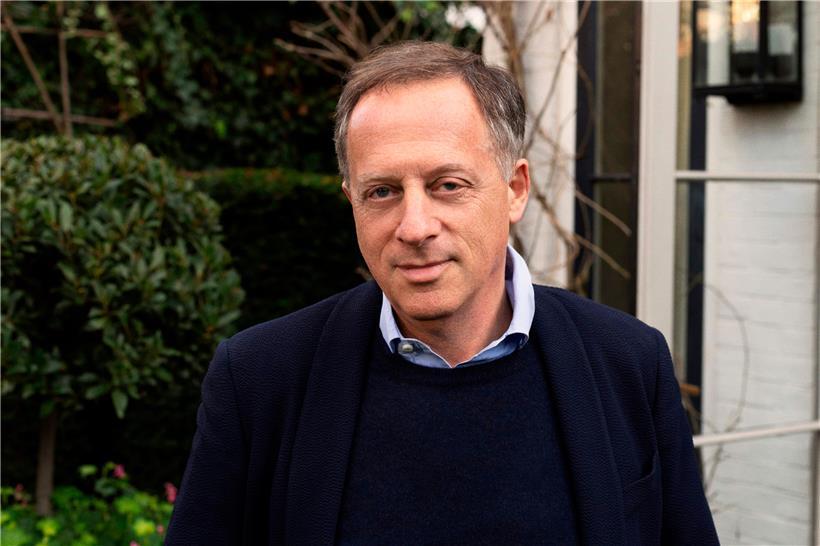 Der liberale Jude Richard Sharp, ein typisches Beispiel jenes (nicht unbedingt Partei-gebundenen) konservativen Establishments, das Großbritannien bis heute fest im Griff hat – jetzt übernimmt er die BBC
