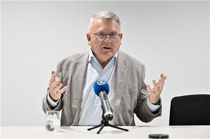 Der luxemburgische EU-Sozialkommissar Nicolas Schmit tritt bei den EU-Wahlen gegen die Amtsinhaberin und seine Chefin, die EU-Kommissionspräsidentin Ursula von der Leyen, an
