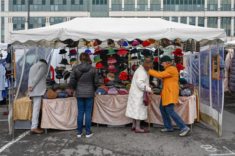 Der monatliche Markt findet von März bis November jeden dritten Sonntag im Monat statt
