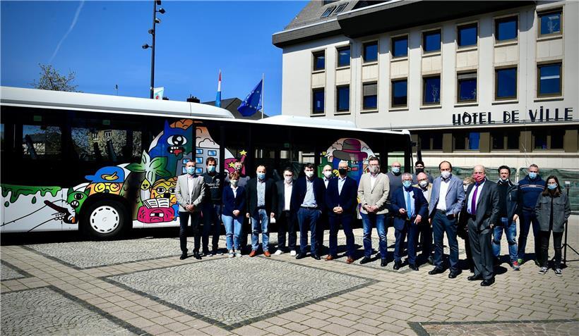 Der neu dekorierte Flitzi-Bus
