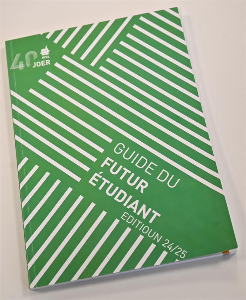 Der neue „Guide du futur étudiant“ ist da – auf Papier und digital
