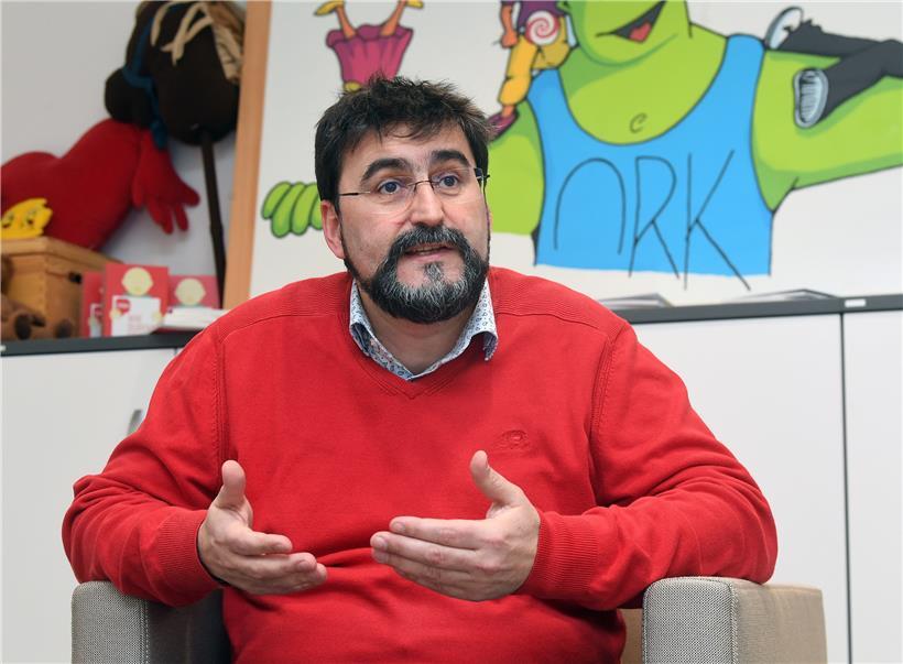Der neue Ombudsmann Charel Schmit wird sich am Dienstag vor dem Genfer Komitee Fragen zum alternativen Bericht für Kinderrechte stellen
