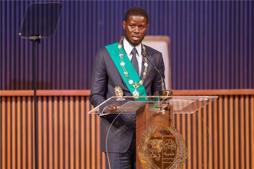 Der neue Präsident Bassirou Diomaye Faye bei der Vereidigung am 2. April in Dakar 
